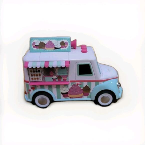 Maxx Action Ice Cream Truck Toy with Lights & Sounds – Pink & Blue Cupcake - Picture 4 of 9